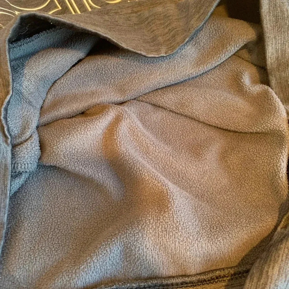 Adidas Boys Size 10 12 Gray Grey Pullover Hoodie Hooded Sweatshirt Play Clothes - Picture 4 of 5